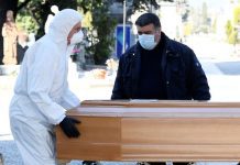 Suman mil 73 mexicanos muertos en el extranjero por COVID-19