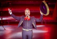 ¿Alejandro Fernández podría cantar con Peso Pluma?