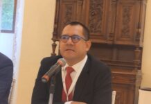 Denuncian automotrices pérdidas millonarias por no poder exportar sus vehículos / por Diana Domínguez