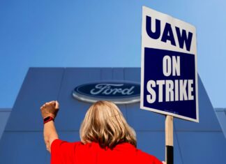 Huelga automotriz en EU, un conflicto que SI afecta a México / Por Diana Domínguez Galván