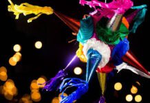 ¿Cuál es el significado de los picos de la piñata?