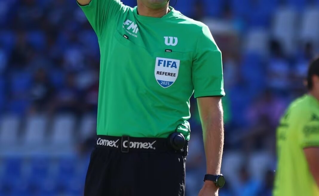 arbitro futbol a