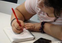 Yucatecas podrán prepararse gratis para acreditar el bachillerato