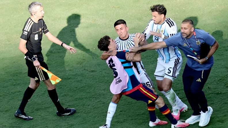 Argentina-Paredes-2