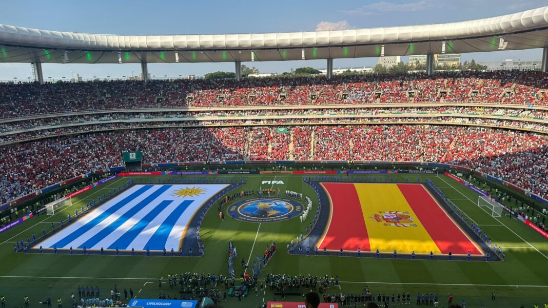 Espana-VS-Uruguay-1