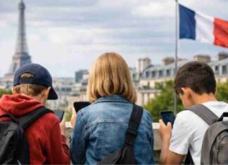 Francia aprueba la prohibición de redes sociales para menores de 15 años, pionera en Europa