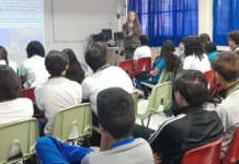Fomentan en Chihuahua acciones de prevención de violencia digital con estudiantes de secundarias