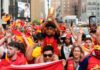La hinchada española celebra por todo lo alto la victoria de ‘La roja’ en Nueva York