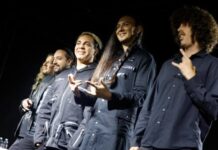 El lado metalero del cantante mexicano Cristian Castro vuelve con rock prehispánico