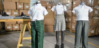 Entregan más de 35 mil uniformes gratuitos en Cajeme antes del inicio de ciclo escolar