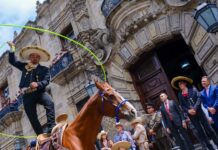 Realizan desfile Conmemorativo por el Día del Charro en el Centro Histórico de Guadalajara