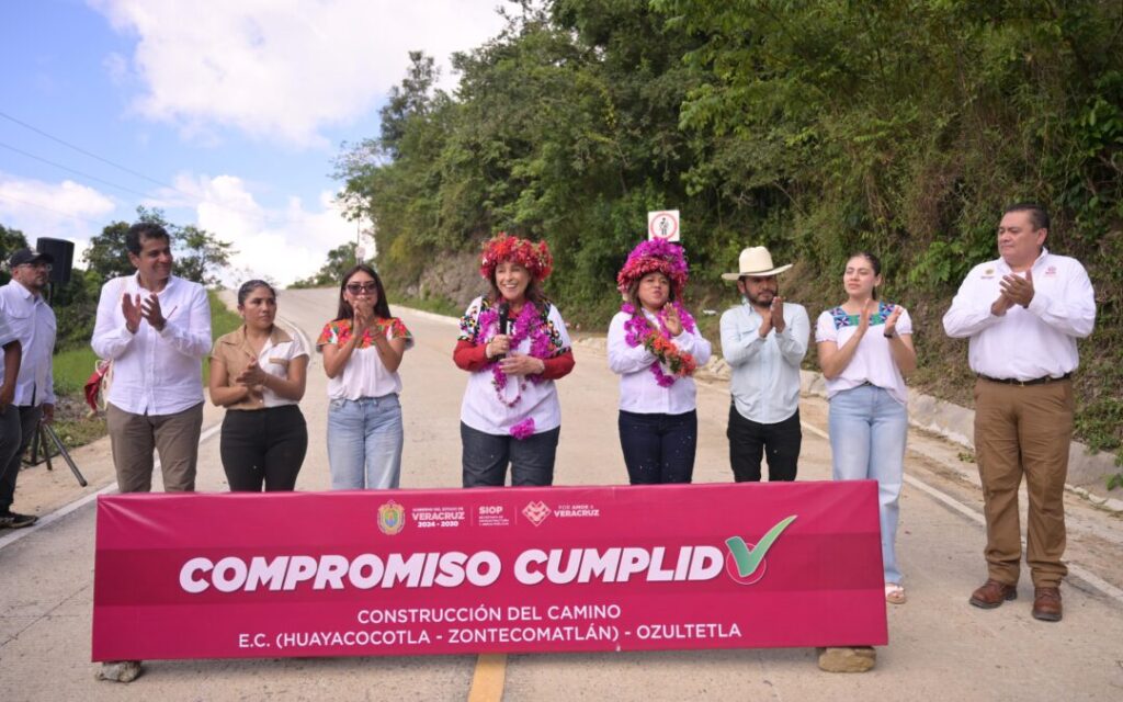 Inauguran tramo en Huayacocotla – Zontecomatlán, Veracruz Inauguran tramo en Huayacocotla – Zontecomatlán, Veracruz