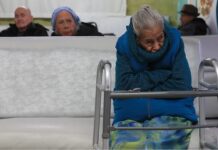 Las enfermedades crónicas en la vejez afectan más a las mujeres en México